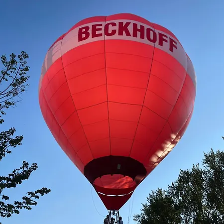 Sudecka Przystan Lodge *