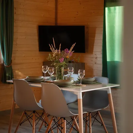 Sudecka Przystan Lodge